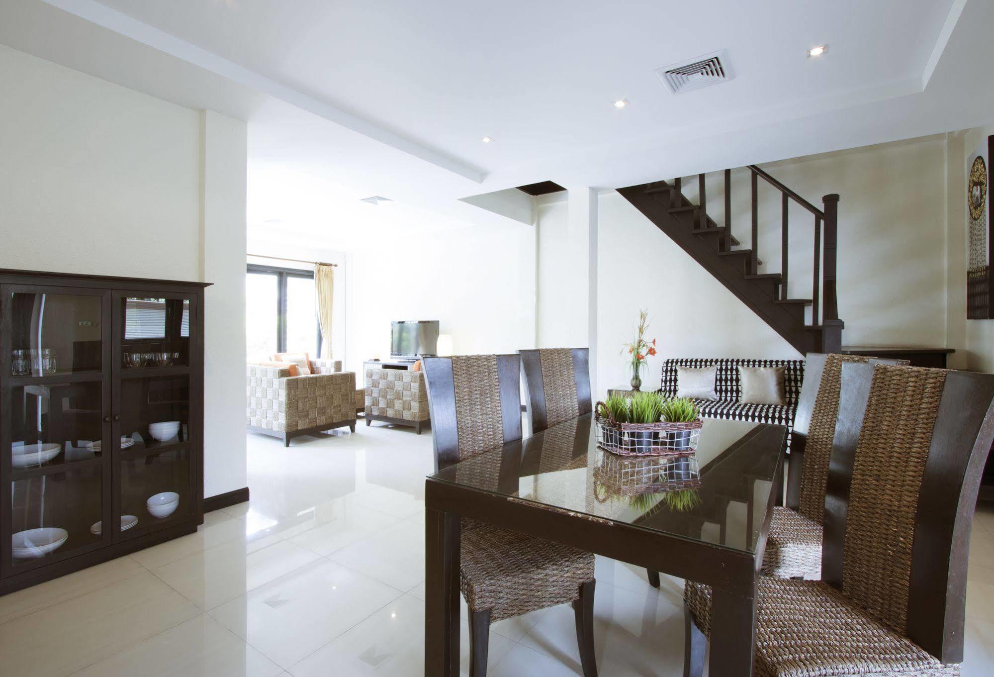 Arabella Villas Pattaya Exterior foto